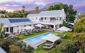 Explorer Guesthouse
